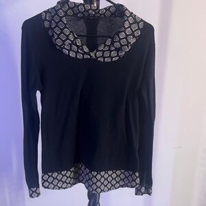 Carol Rose Black and White Geometric Sweater